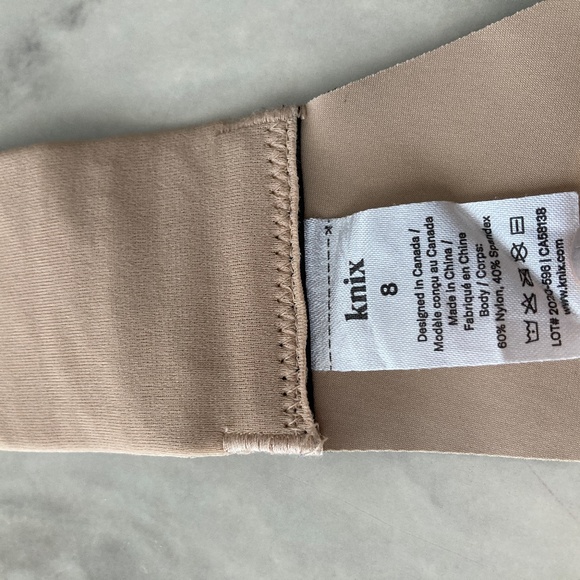 NWOT KNIX Evolution Bra Reversible Black/Nude - size 8 - Picture 8 of 11